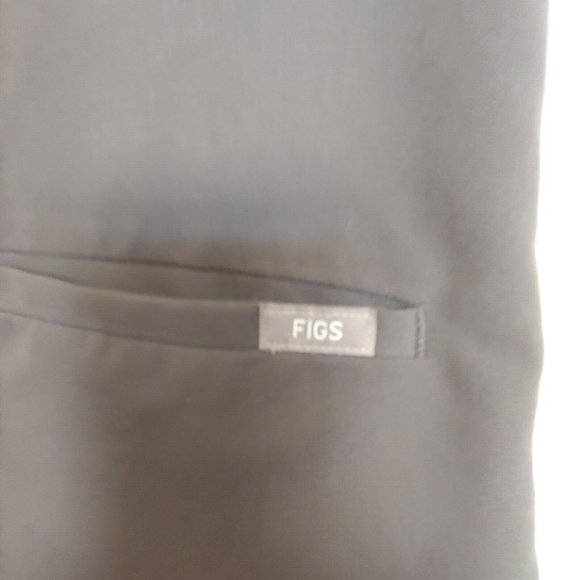 Figs womens grey 3 pocket top size XS - Picture 9 of 14